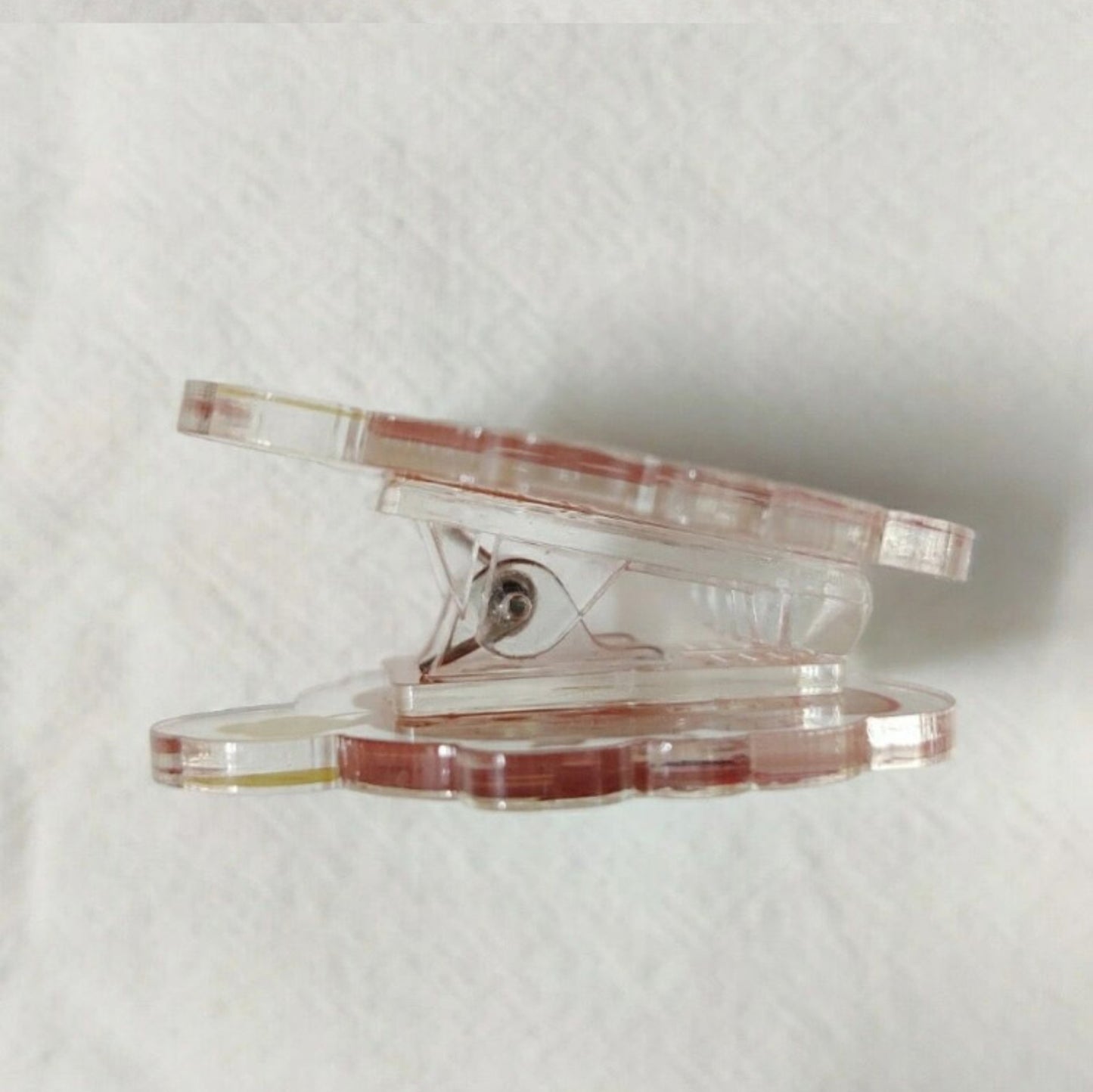 bulldog clips