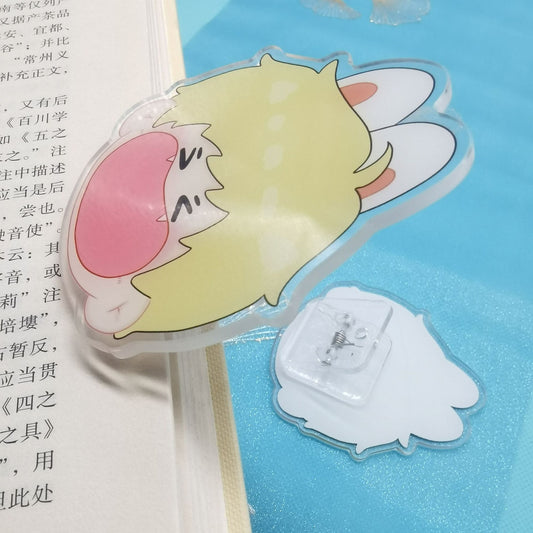 paper clip with paper